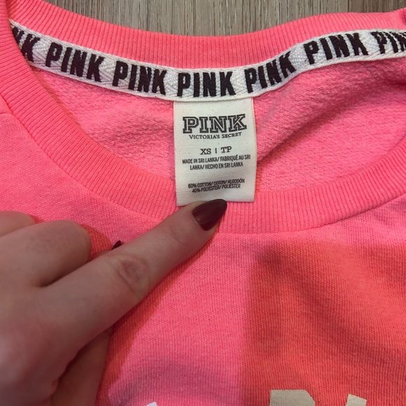 Victoria's Secret Pink Crewneck Top - Picture 2 of 5